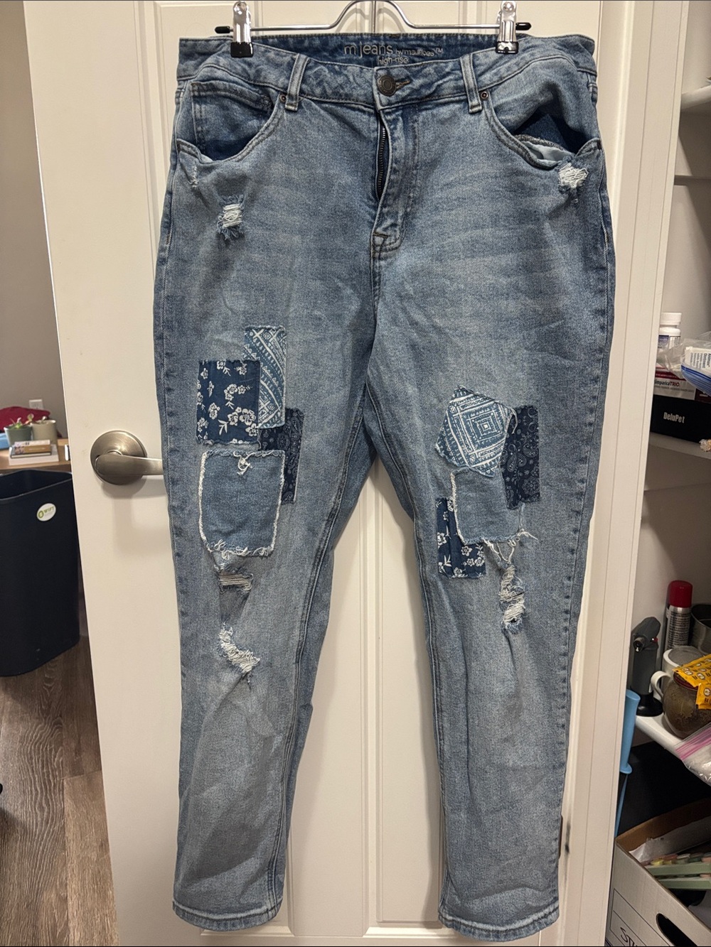 m jeans by Maurices Light Blue Patchwork Distressed Women’s Jeans